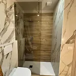 Namuri Oda ve Kahvaltı Giardini Naxos