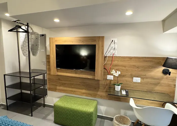 Namuri ジャルディーニ・ナクソス